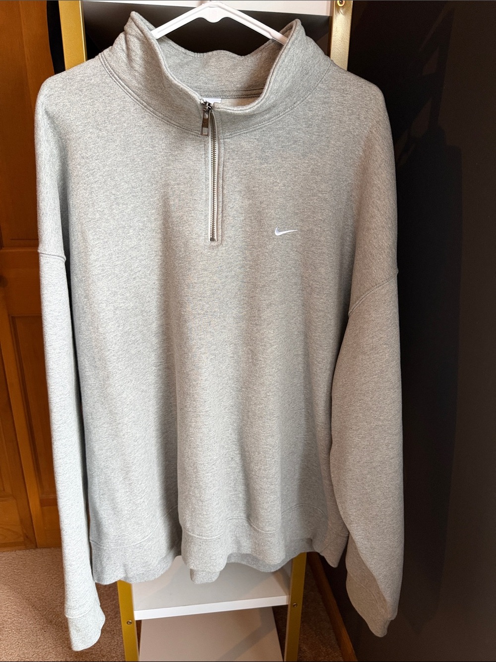 Nike Light Gray Men’s Quarter-Zip Sweatshirt